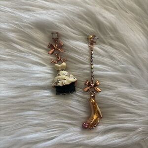 Betsey Johnson Cream Dress & Rose Gold High Heel Mismatched Drop Earrings